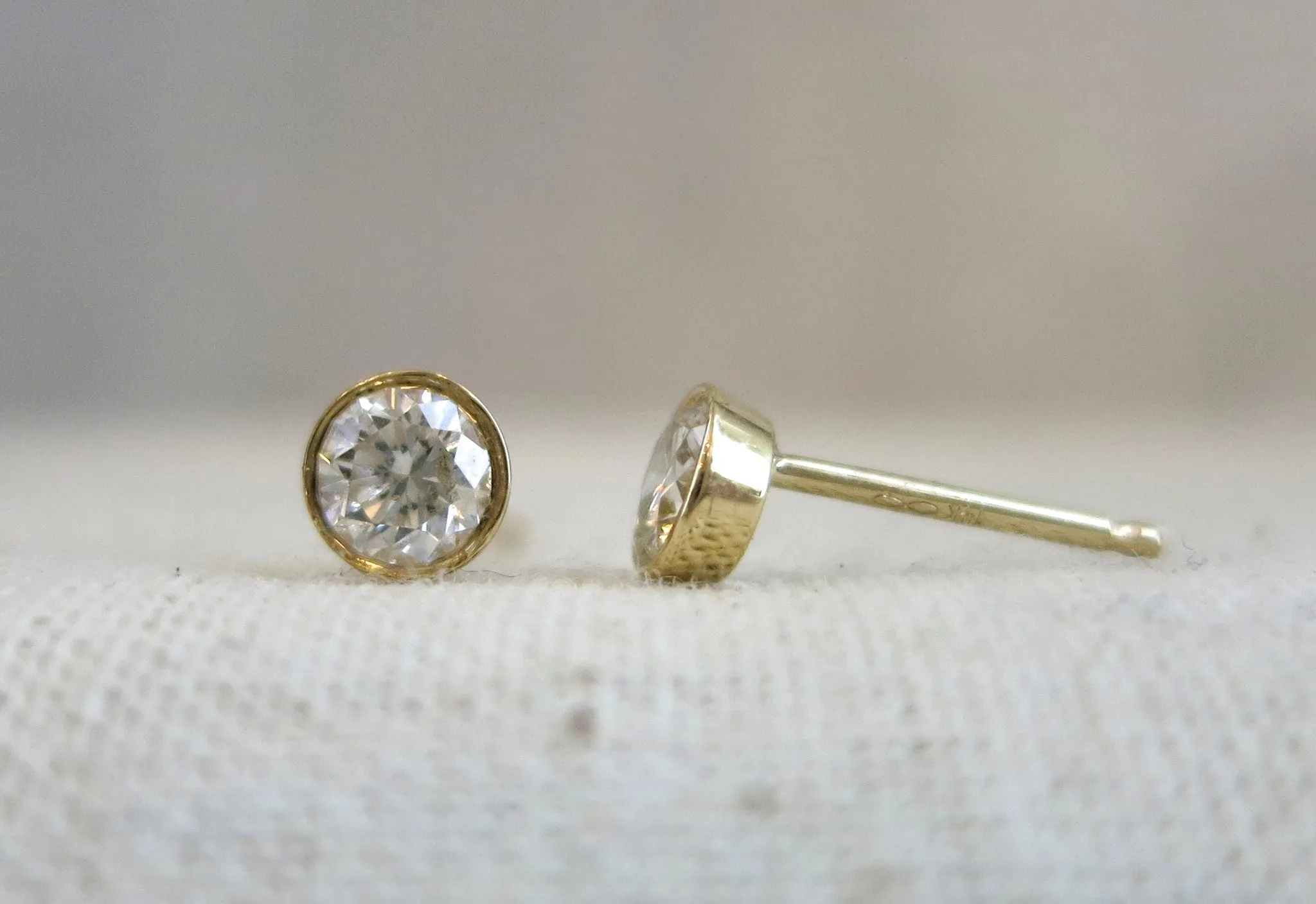 Diamond Studs | 0.15ct