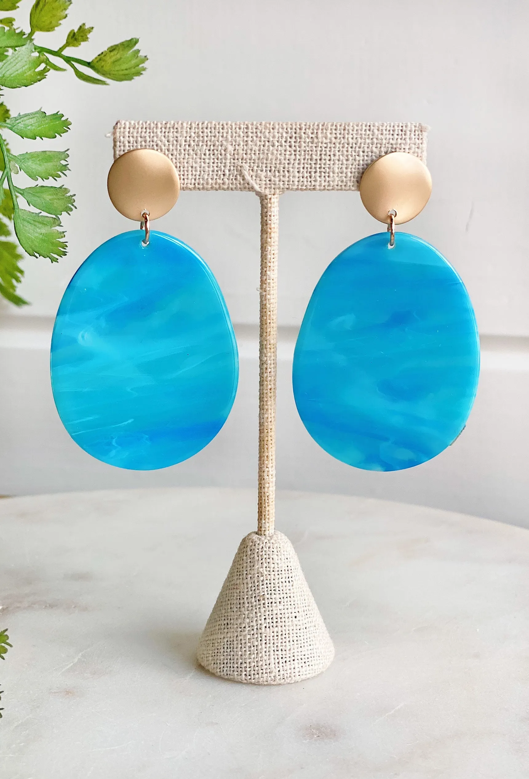 Hawaiian Brunch Earrings in Blue