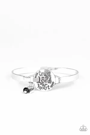 Paparazzi Bracelet ~ Total Trust - Black